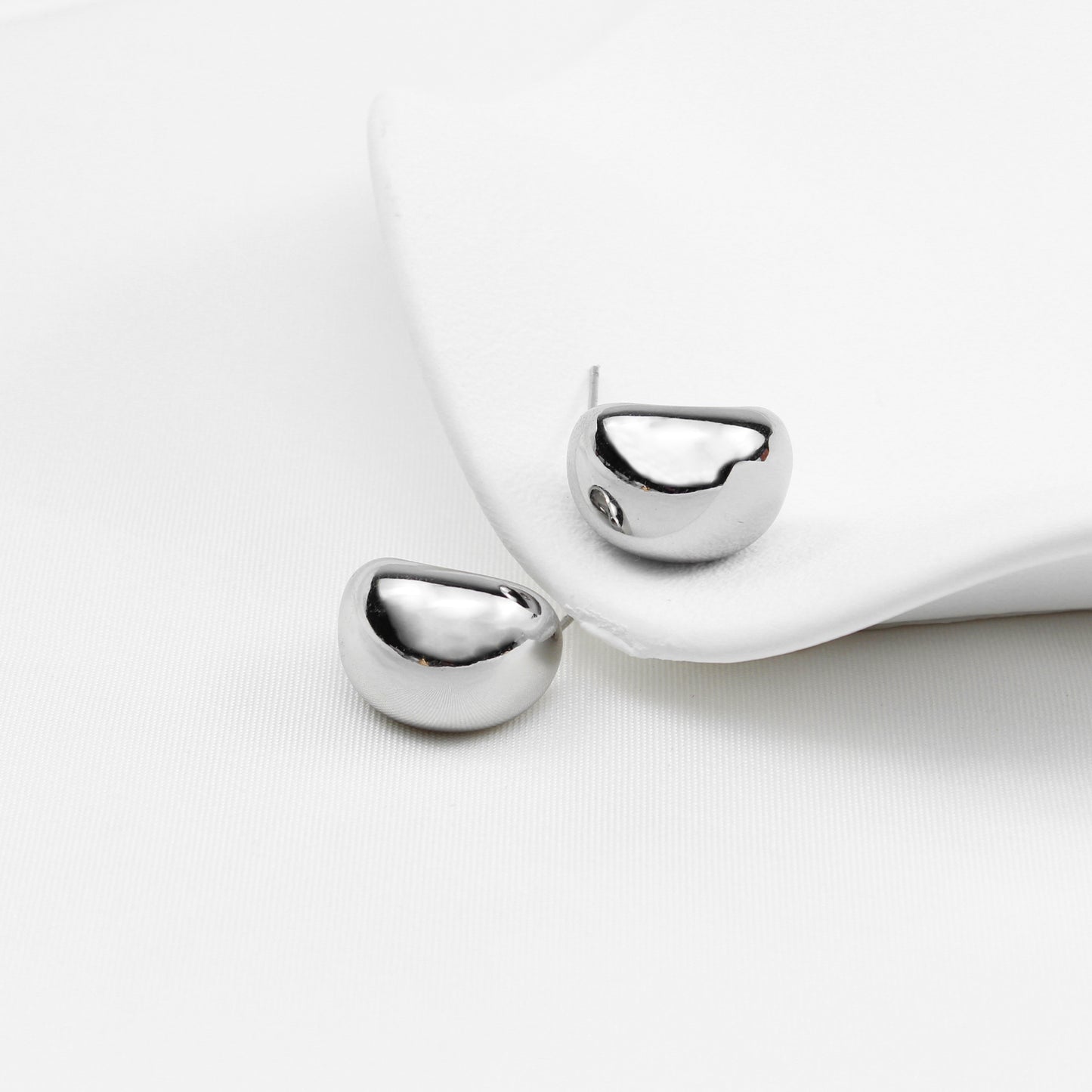 French Half-Hoop Silver Earrings – Polished Minimalist Design with 925 Sterling Silver Posts, Elegant Everyday & Business Style for Women