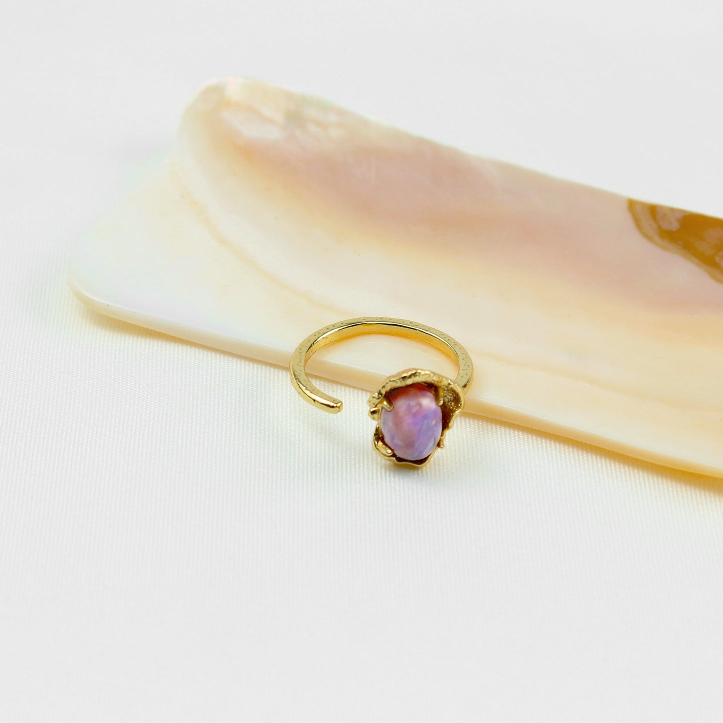 Amethyst Traumring β Offener Verstellbarer Ring mit Amethyst Edelstein, 14K Vergoldet, Eleganter Damenring
