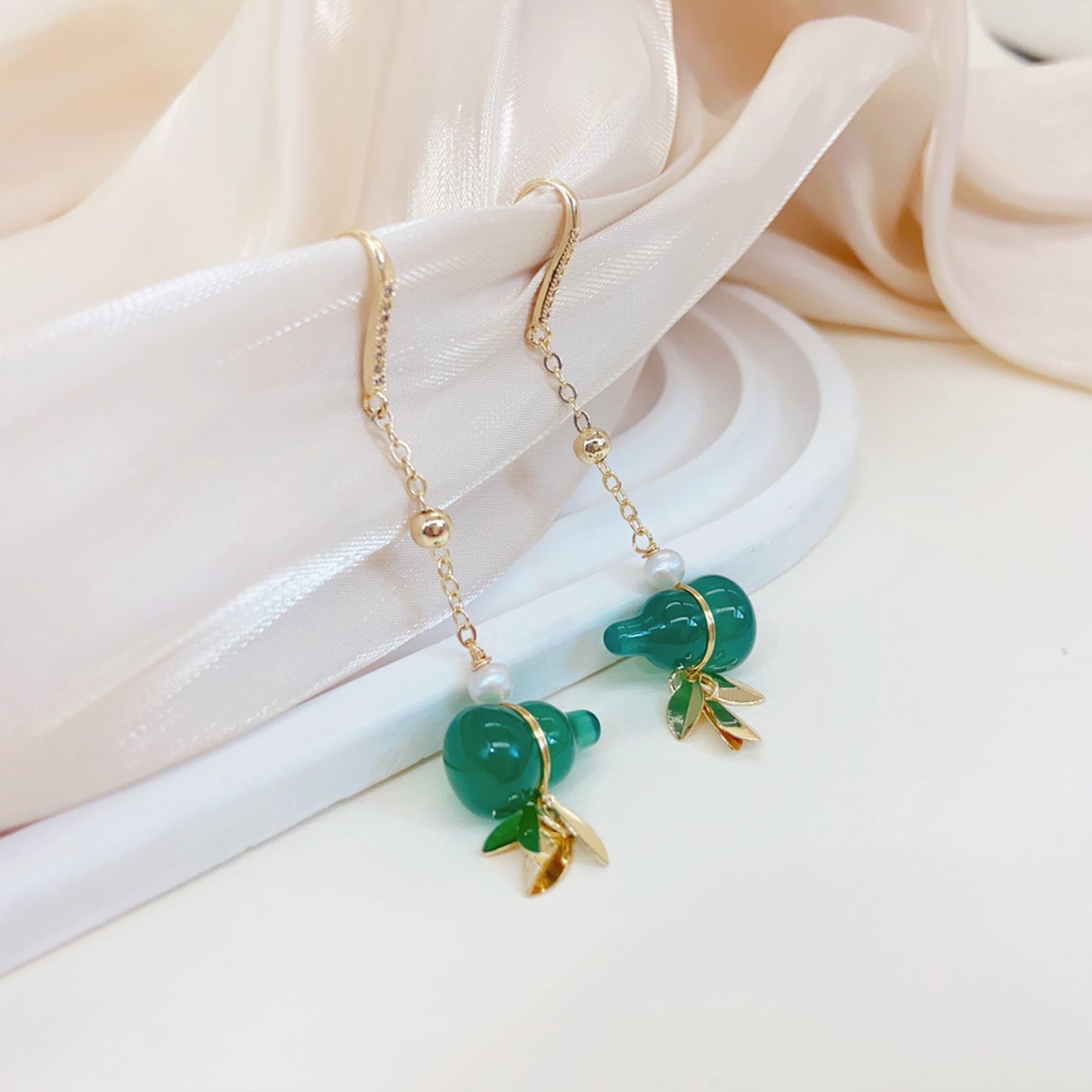 Chinesische Agate Kürbis Ohrringe – Grüner Achat, Süßwasserperle & 14K Vergoldung, 925 Silberstift, Glückssymbol für Damen