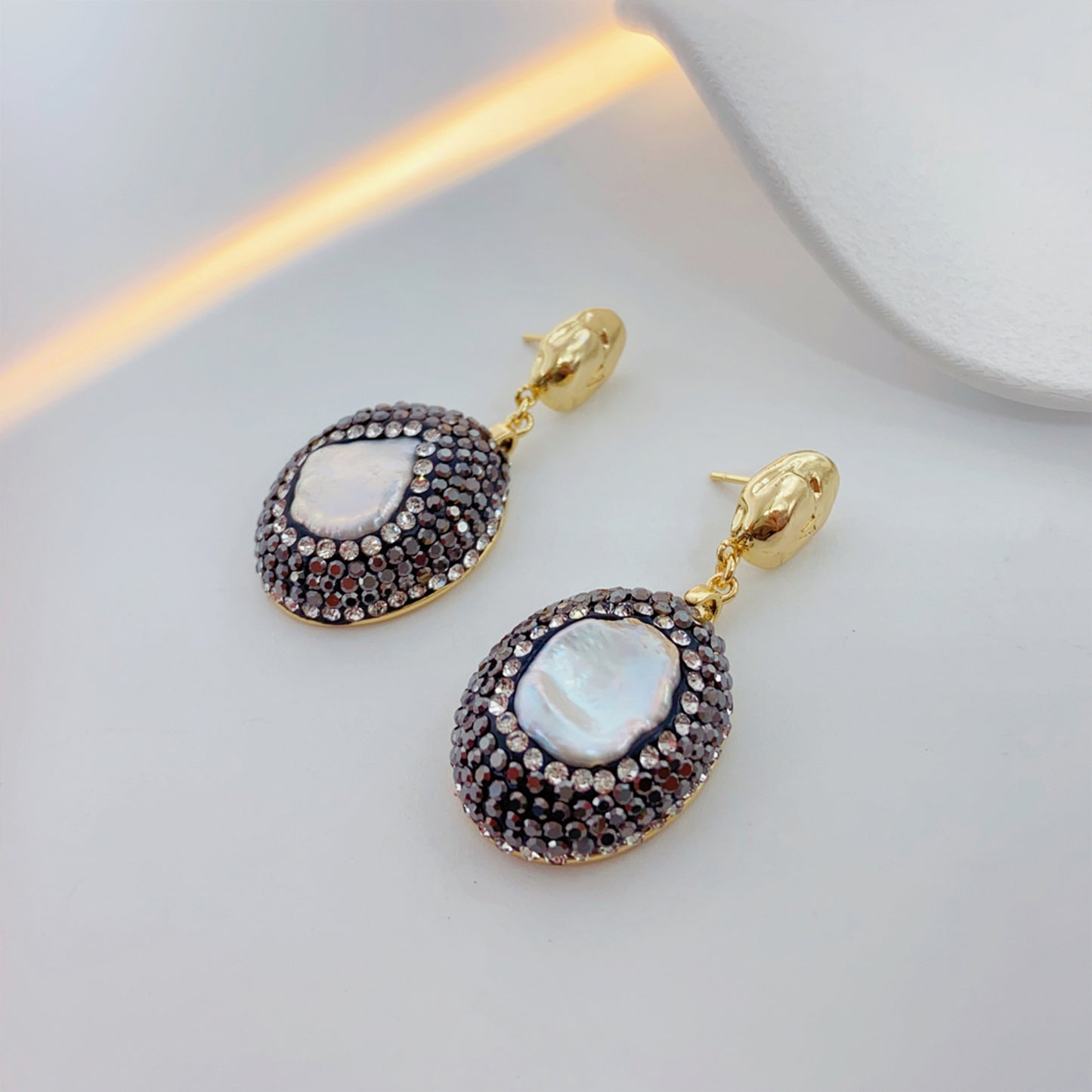 Schwarze Zirkon Perlen Ohrstecker – Unregelmäßige Barockperle, 14K vergoldet, 925 Silber, elegante Ohrringe für Damen