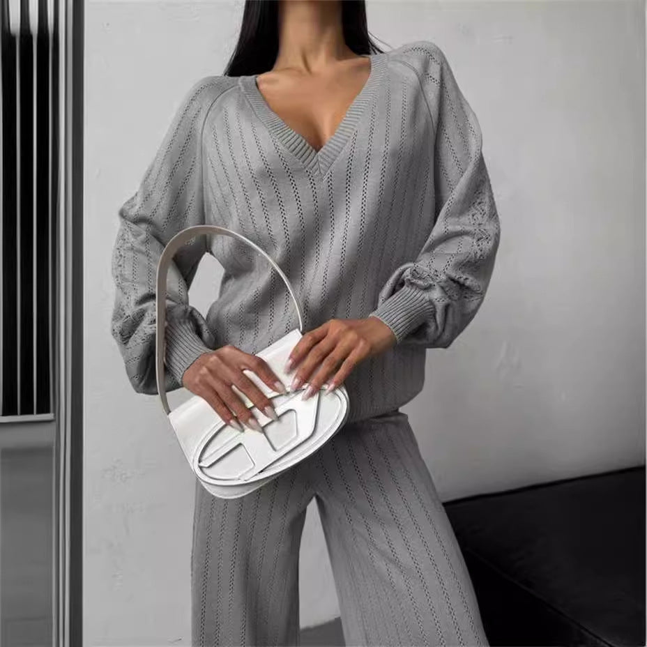 TZ-CO03017004 2025 New V-Neck Loose Striped Sweater Set Casual and Comfortable Knitting 2-piece Set