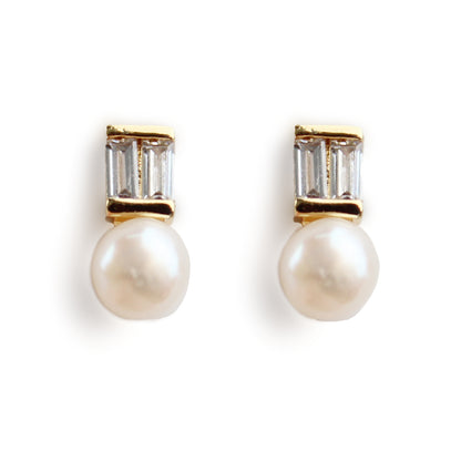 14K Gold-Plated Zirconia and Pearl Stud Earrings with 925 Silver Posts – Elegant Gift-Ready Jewelry for Young Women, Perfect for Parties, Balls and Birthdays