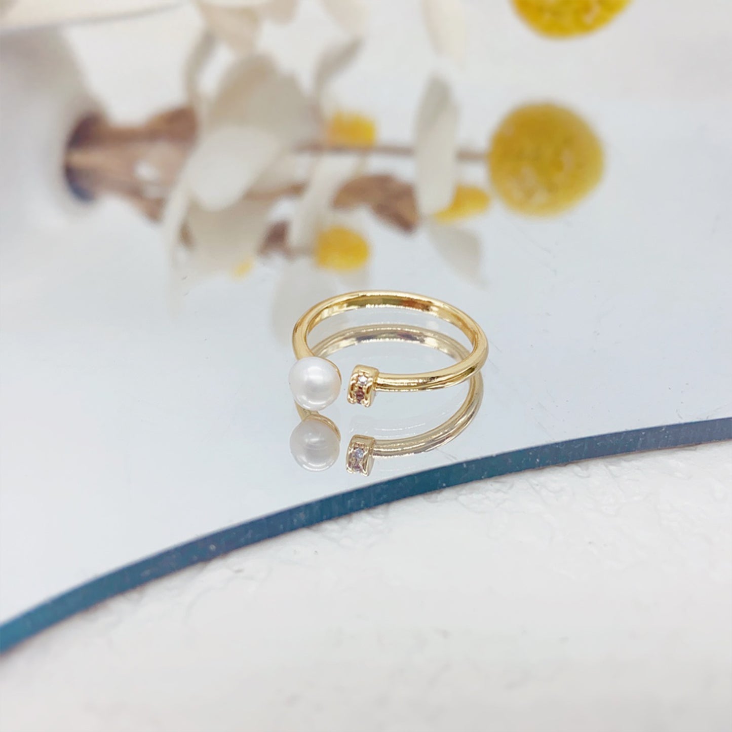 Minimalistischer Perlenring – Einstellbar, Süßwasserperle, 14K Vergoldet, Eleganter & Verstellbarer Schmuck für Damen