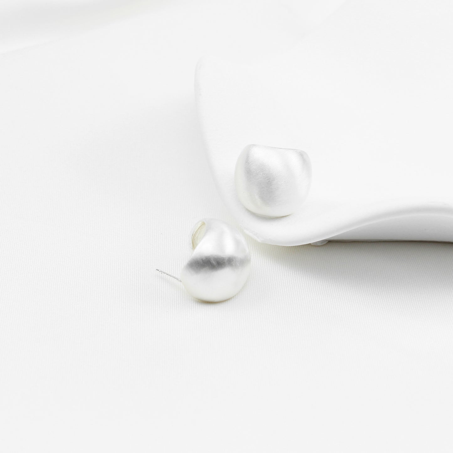 Matte Silver Bean-Shaped Stud Earrings for Women – Elegant Metal Earrings, Ideal for Office, Everyday & Parties