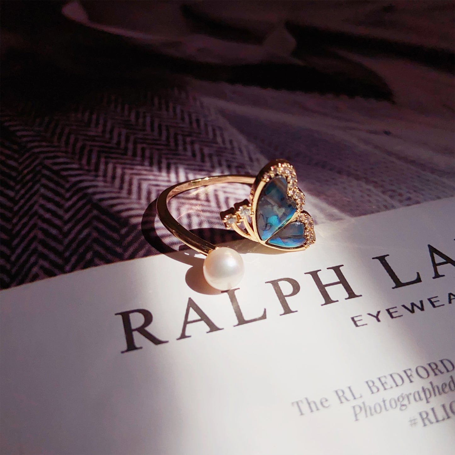 Schmetterling Perlenring – Offener Verstellbarer Ring mit Grüner Abalone & Süßwasserperle, 14K Vergoldet, Eleganter Damenring