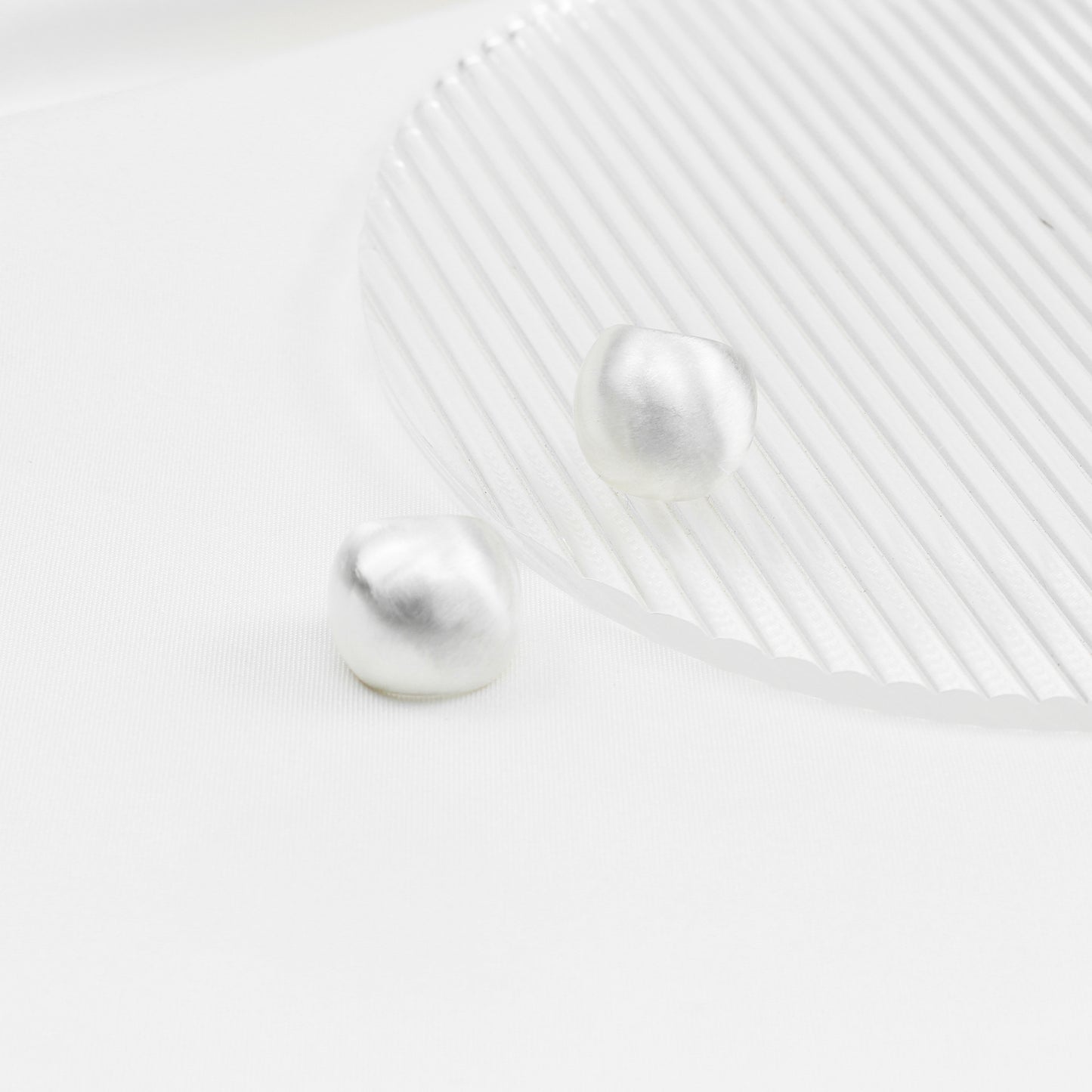Matte Silver Bean-Shaped Stud Earrings for Women – Elegant Metal Earrings, Ideal for Office, Everyday & Parties