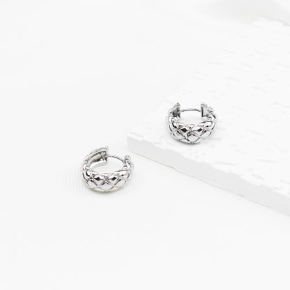 Large Silver Rhombus Hoop Earrings – 1.8 cm Geometric Design for Women, Ideal for Everyday & Special Occasions