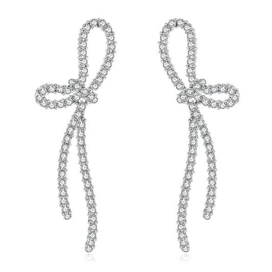 Elegant Bow Zirconia Stud Earrings – Sparkling Earrings for Women, Ideal for Everyday & Special Occasions