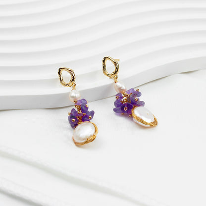 Violette Trauben-Perlenohrringe – 14K Vergoldet, Barockstil mit Süßwasserperlen & Kristallen, Eleganter Schmuck für Feste & Partys