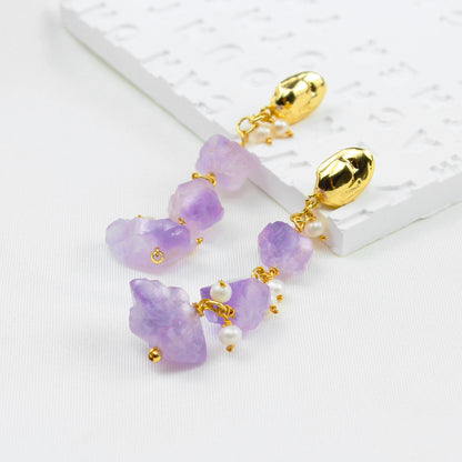 Perlenohrring mit Amethyst-Rohsteinen – 14K vergoldet, 925 Silberstift, eleganter hypoallergener Ohrstecker für Frauen, minimalistisches Design