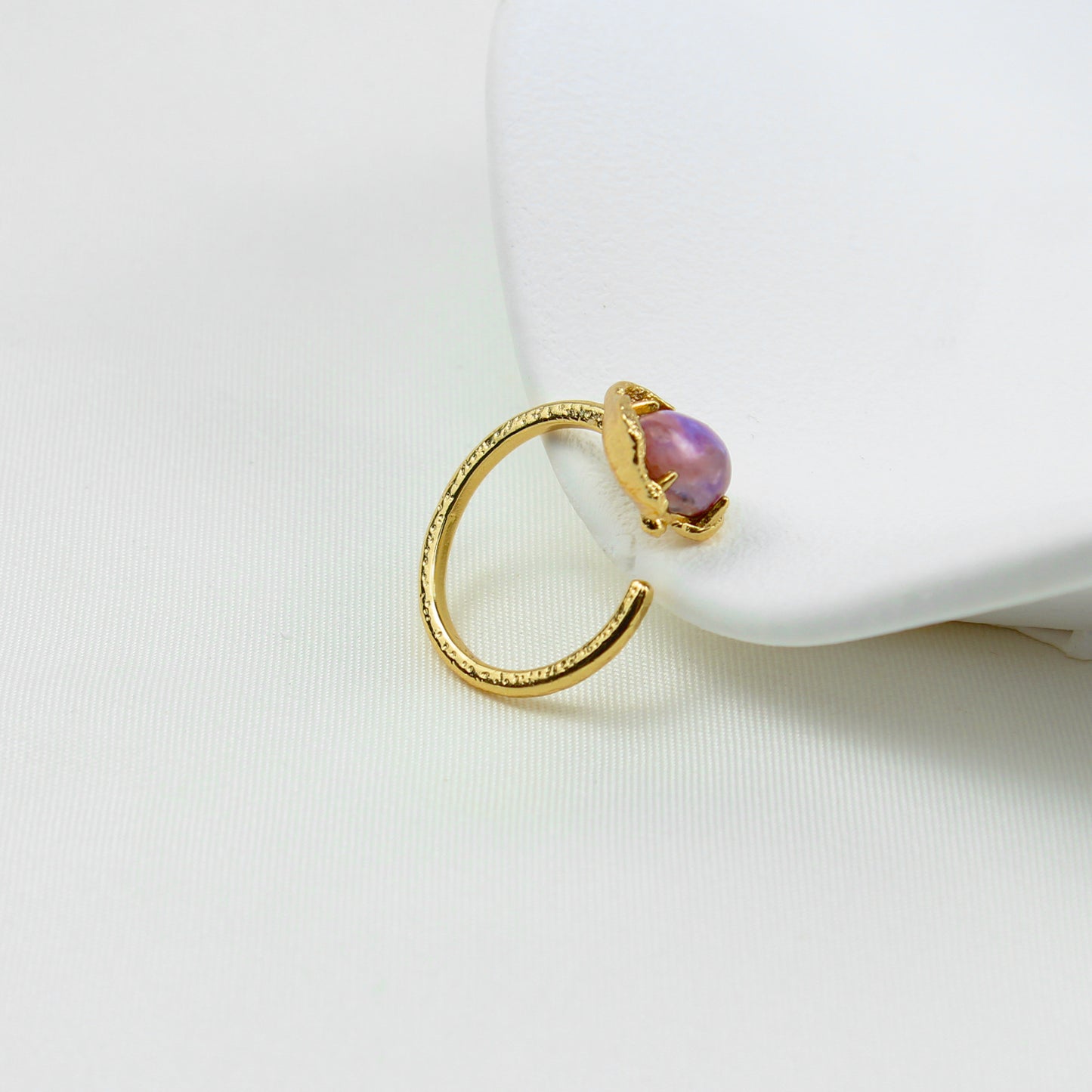 Amethyst Traumring – Offener Verstellbarer Ring mit Amethyst Edelstein, 14K Vergoldet, Eleganter Damenring