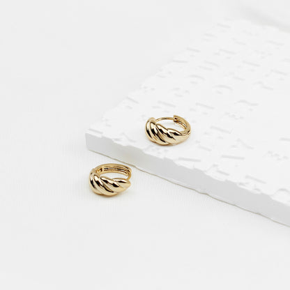 Golden Croissant-Shape Hoop Earrings, Small 1.4 cm, 925 Silver Stems, Minimalist & Elegant, Perfect for Business & Everyday