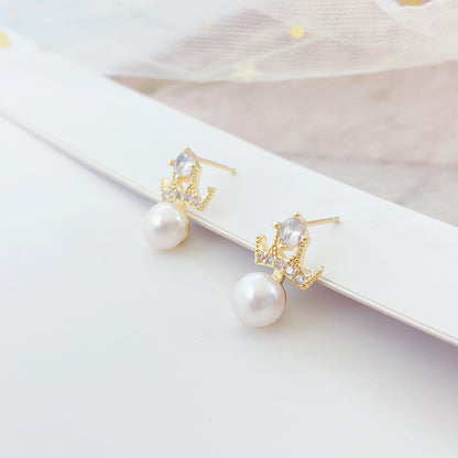 Klassische Perlen-Ohrkette – Minimalistische Eleganz mit leichter Bewegung