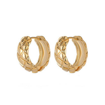 Small Gold Rhombus Hoop Earrings – 1.4 cm Geometric Design for Women, Ideal for Everyday & Special Occasions