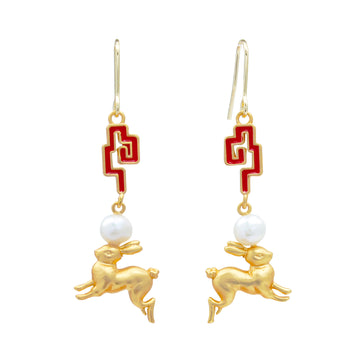 Chinesische Wolkenmuster & Sprunghase Ohrringe – 14K Vergoldet, 925 Silberstift, Perlen, Glück & Vitalität Schmuck für Damen