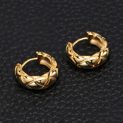 Small Gold Rhombus Hoop Earrings – 1.4 cm Geometric Design for Women, Ideal for Everyday & Special Occasions